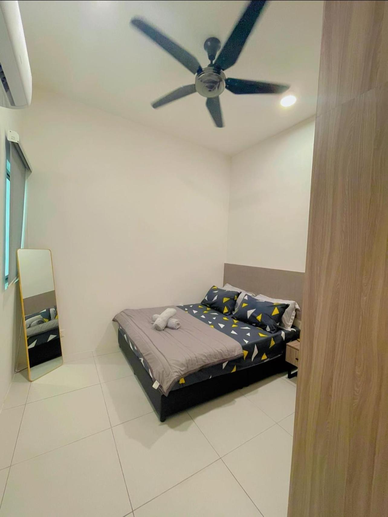 Hidden Plan Homestay Kepala Batas  Luaran gambar